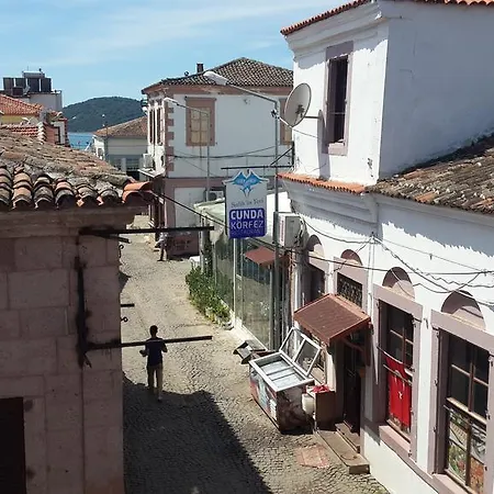 Cunda Altay Hotel Hotel